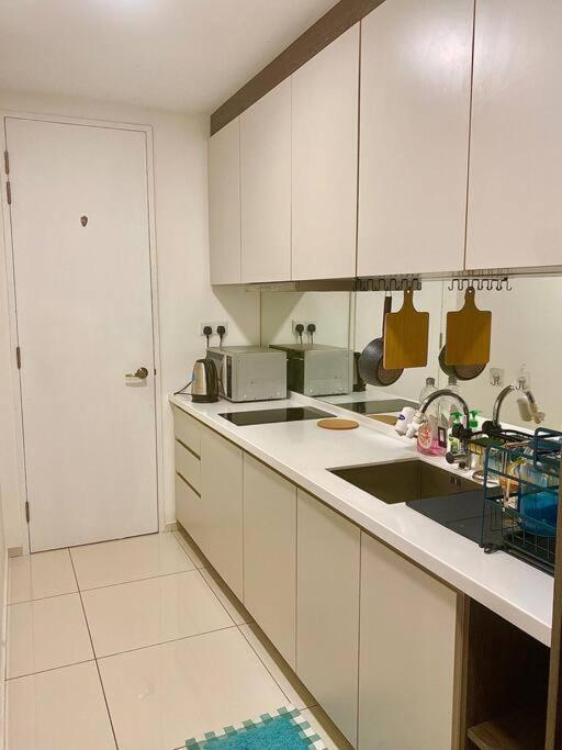 The Robertson Kl Bukit Bintang By Birdy * Kuala Lumpur