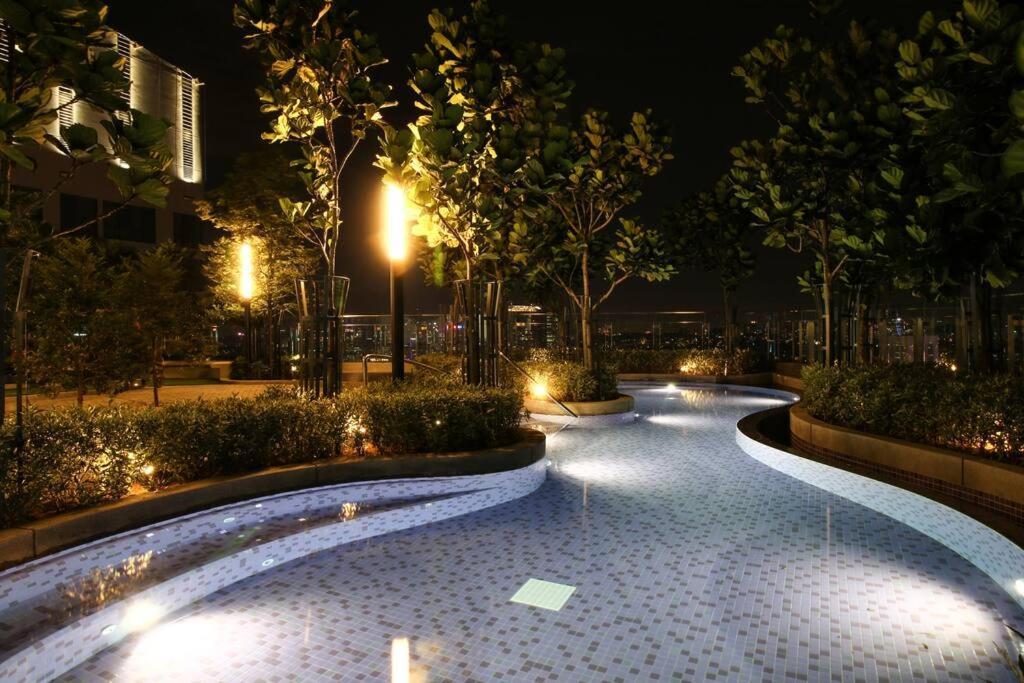 The Robertson Kl Bukit Bintang By Birdy *